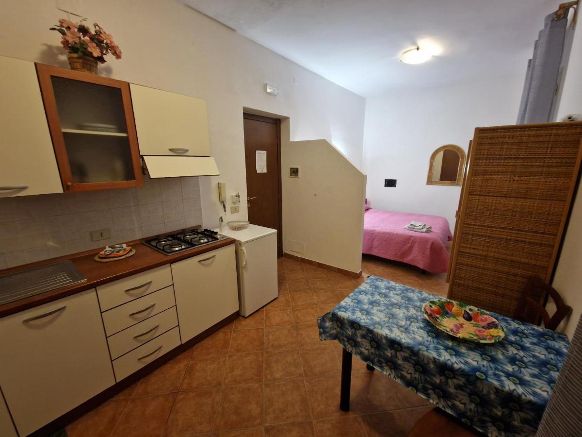 Apartamento Monolocali In Centro Paese LMP Exterior foto